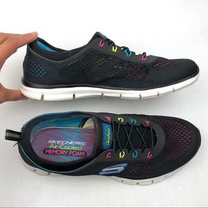 Sketchers Slip Ons 👟